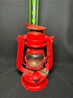 Vintage Winged Wheel No. 350 Red Oil Kerosene Lamp Lantern 7" Made In Japan